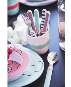 Trinkbecher Yummy auf www.mina-lola.com von done by deer