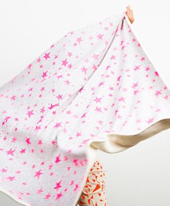 Babydecke Sterne pink auf mina-lola.com von Noe&Zoe