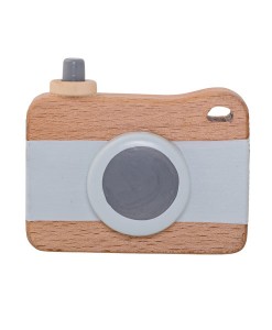 Fotoapparat aus Holz auf mina-lola.com von Bloomingville