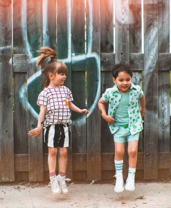 Kurze Hose schwarz-weiß auf mina-lola.com von Noe & Zoe