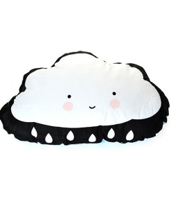Kissen WOLKE auf mina-lola.com von A little lovely company