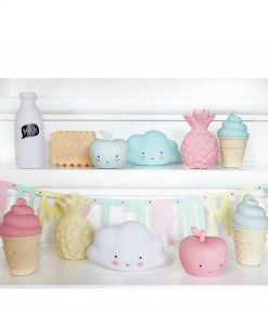 Nachtlicht Wolke weiß auf mina-lola.com von A little lovely company