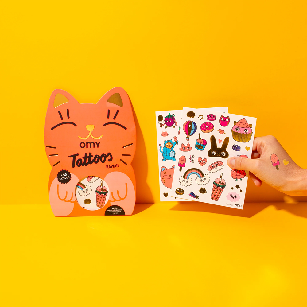 Verpackung in Katzenform Tattoos KAWAII von OMY